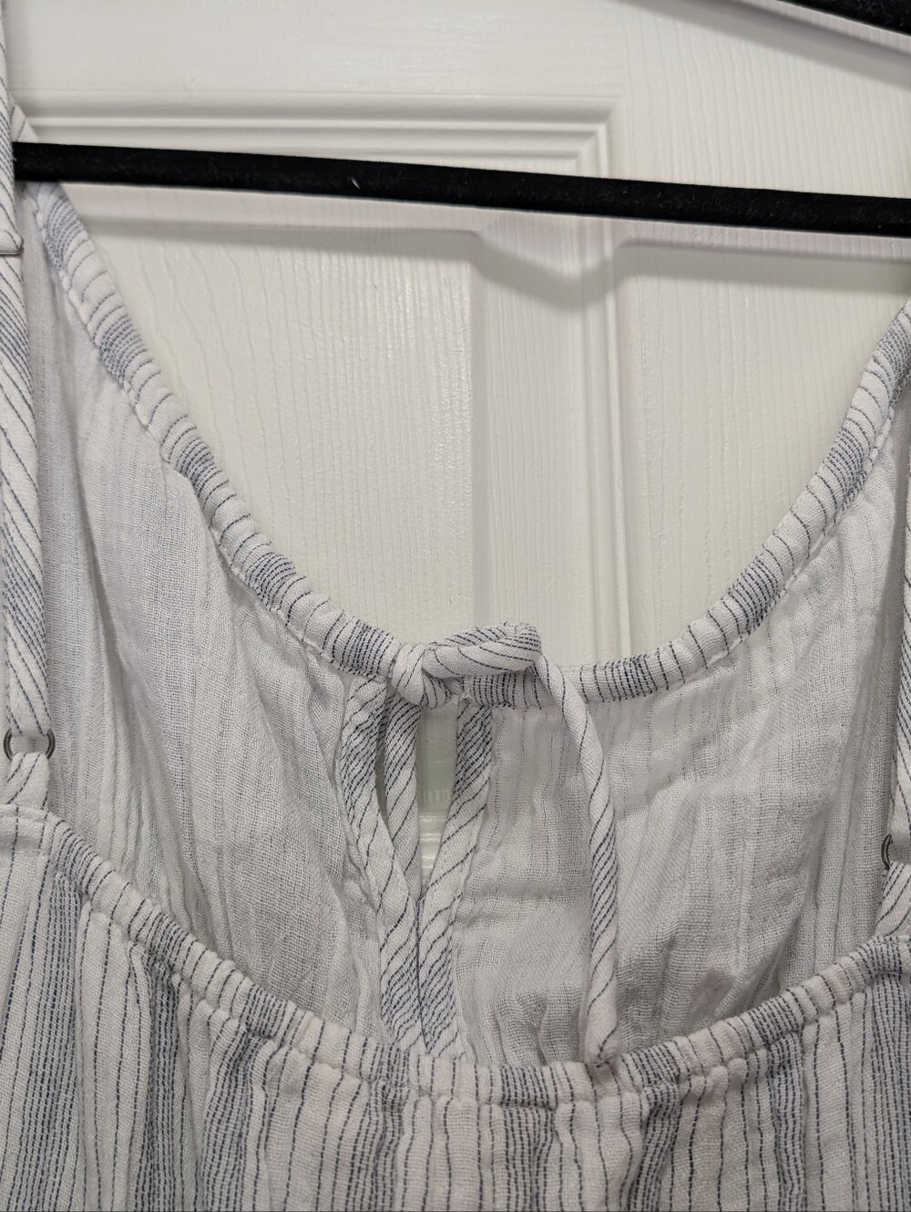 Lucky Brand Keyhole Soft And Comfy Striped Gauze Wide Leg Jumpsuit - Picture 10 of 12